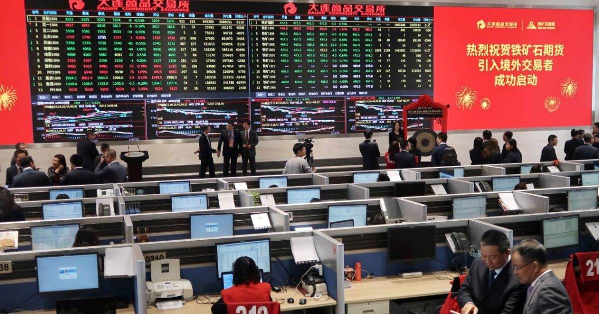 Bolsas da Ásia fecham mistas de olho no Oriente Médio e à espera do payroll