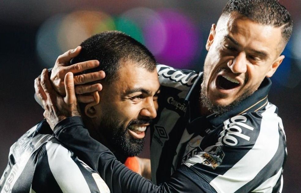 Gabigol brilha, e Santos vence o São Paulo em jogo atrasado do Brasileirão