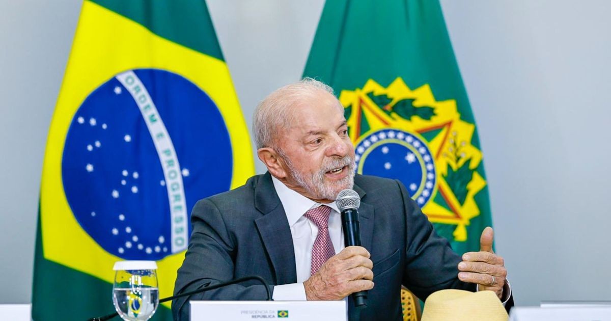 PoderData/AYA: governo Lula é desaprovado por 49%; aprovação é de 44%