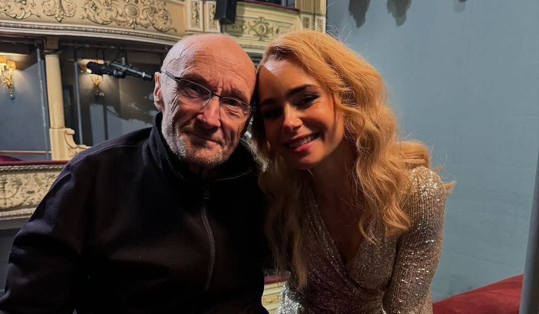 Phil Collins revela que Lily Collins temeu sua morte devido ao alcoolismo