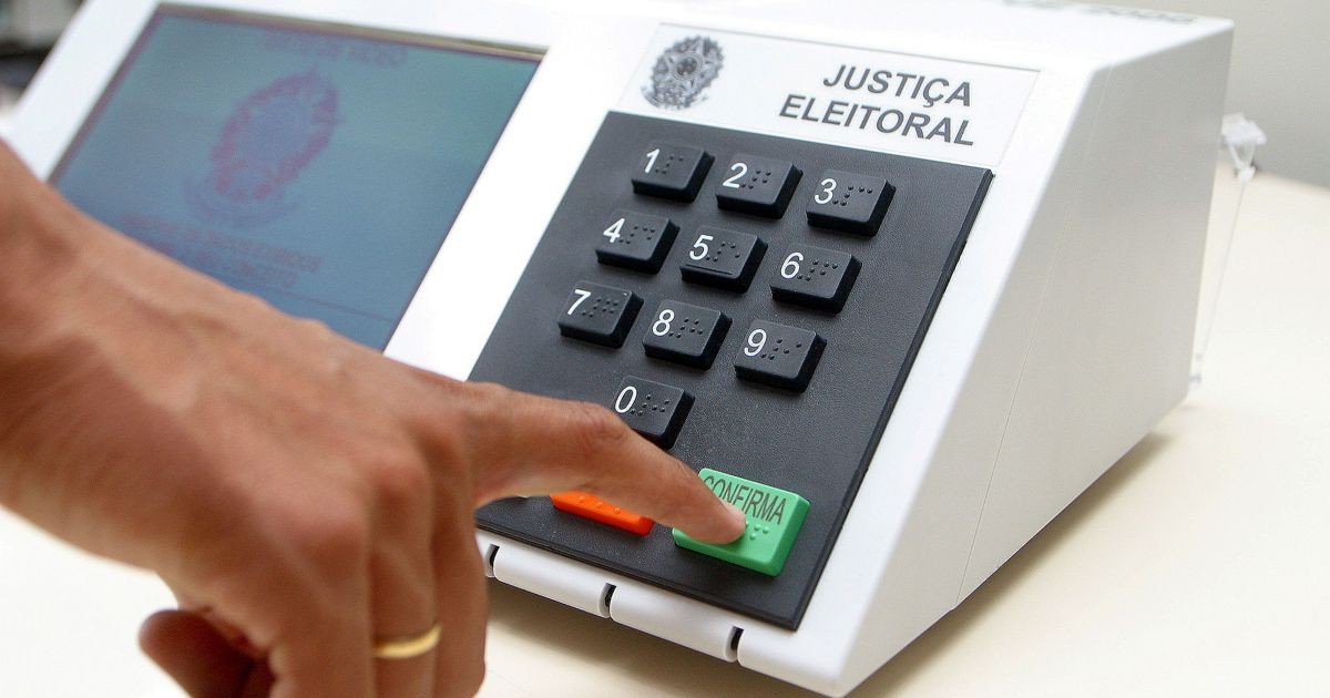 Brasil vai às urnas para eleger presidente, governadores e parlamentares