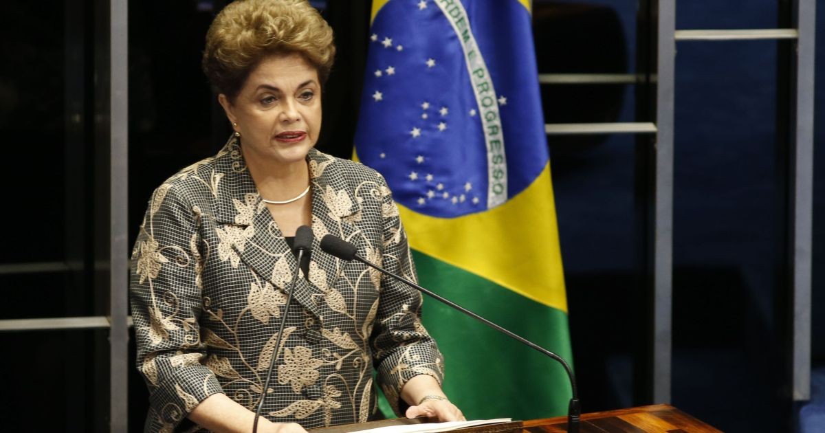 Eleições 2026: Dilma Rousseff vota em Belo Horizonte