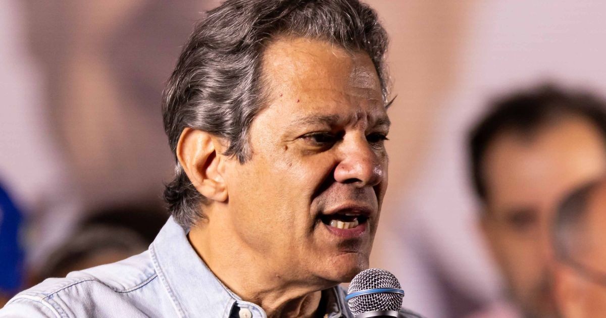 Haddad vota em SP e diz estar com a “consciência tranquila” após campanha