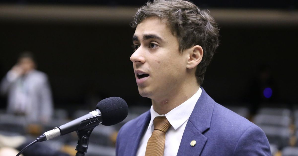 “Nunca subestime um piá”, diz Nikolas após ter sido deputado mais votado