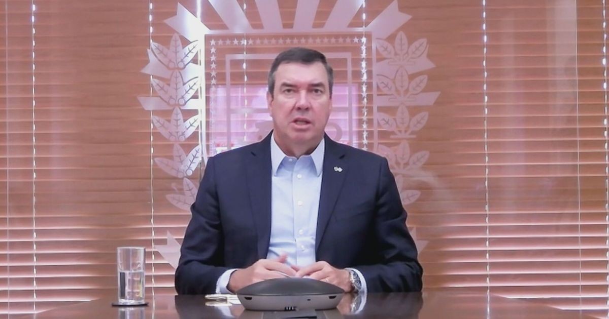 Reeleito no MS, Riedel declara apoio a Flávio Bolsonaro no 2º turno
