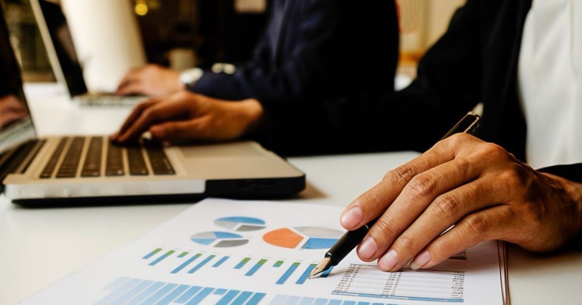 Investir em Tesouro Direto vale a pena? Entenda como funciona e qual título