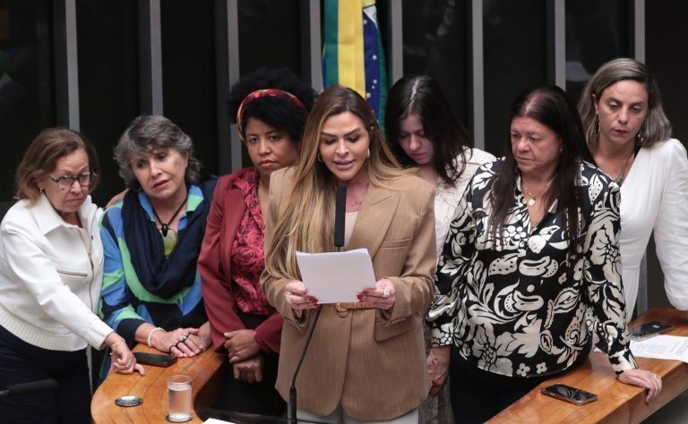 Eleições: Câmara terá maior bancada feminina da história a partir de 2027
