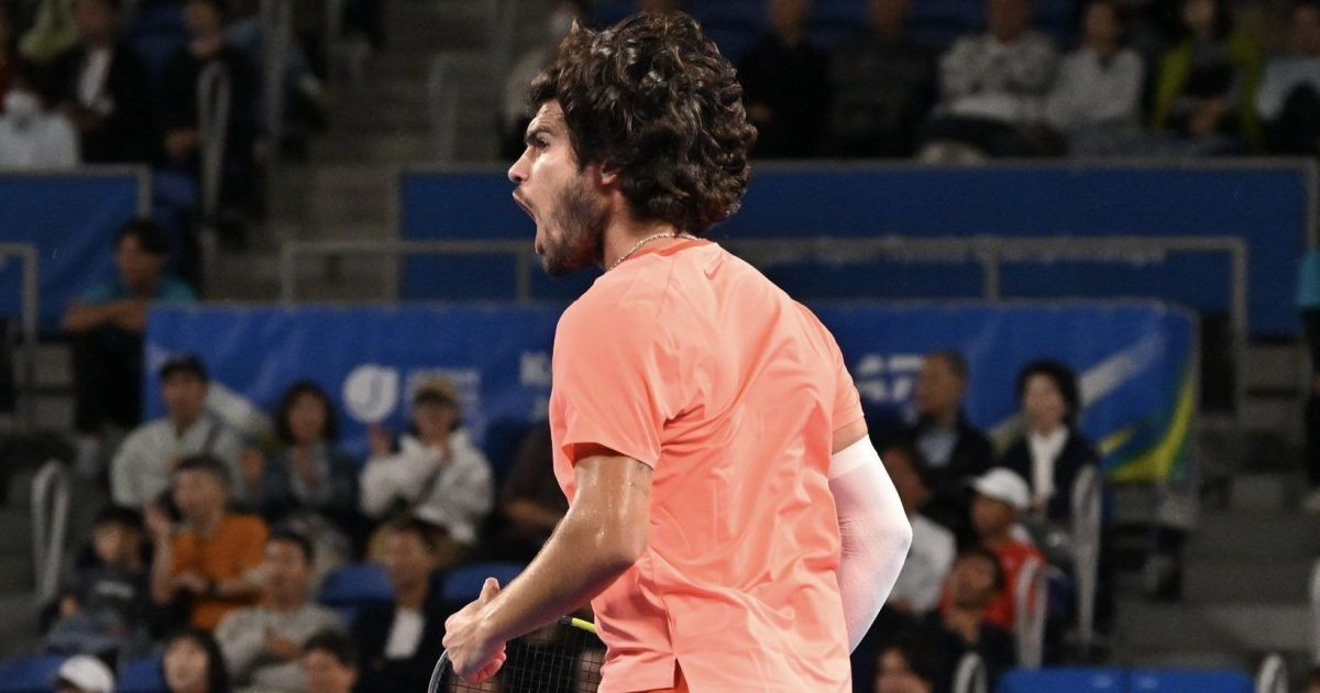Carlos Alcaraz vence Lehecka e é bicampeão do ATP de Tóquio