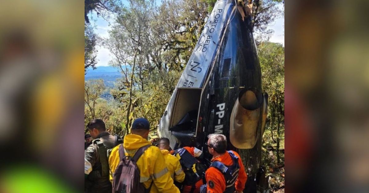 Helicóptero de Rick: Cenipa localiza celulares em local de acidente em SC