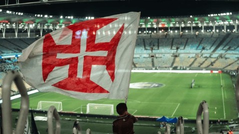 Vasco entra com nova ação e informa Conmebol que vai jogar no Maracanã
