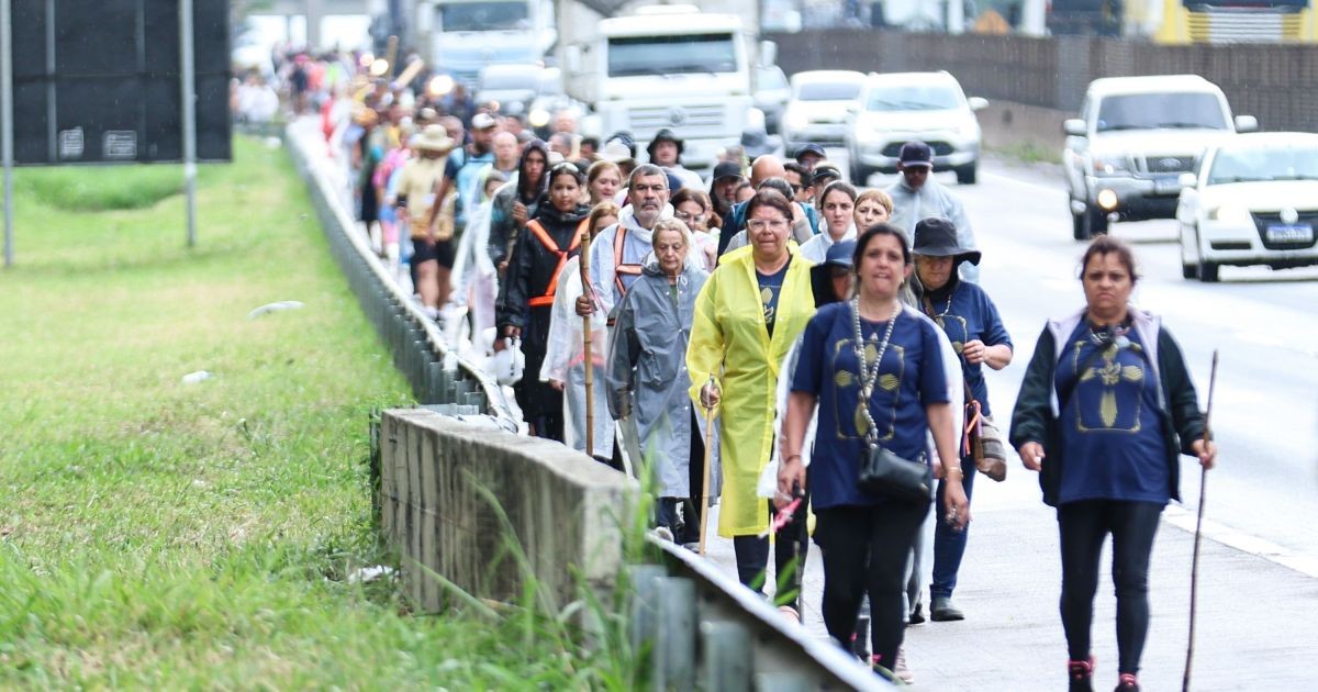Dutra deve ter mais de 40 mil romeiros durante feriado de Nossa Senhora