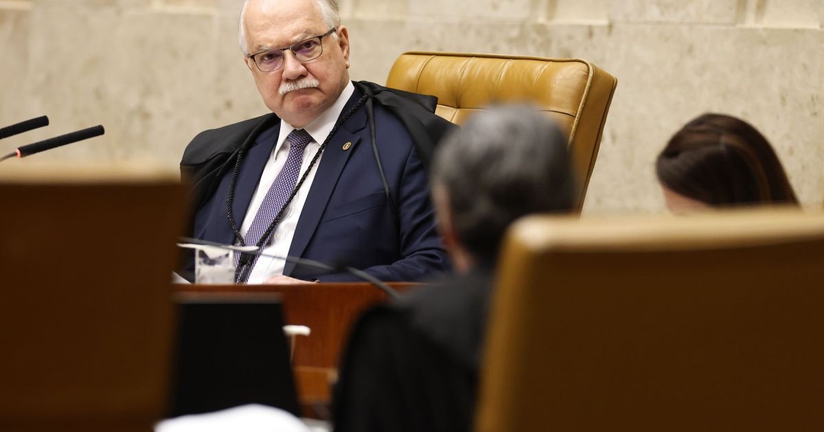 Após 1º turno, Fachin trata de “interesses do Judiciário” com Alcolumbre