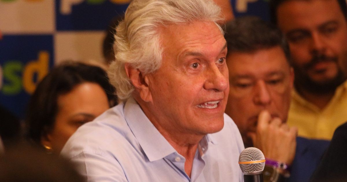 Caiado oficializa apoio a Flávio no segundo turno em evento em Goiânia