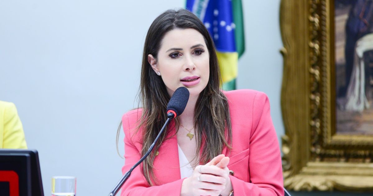 À CNN, Carol de Toni critica Alcolumbre e defende renovação no Senado