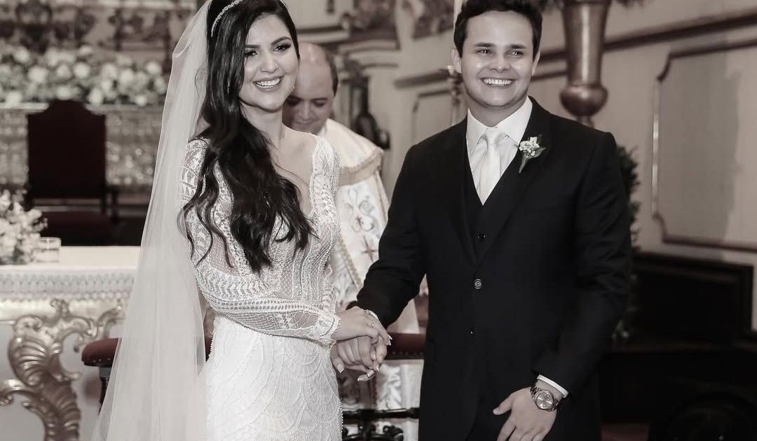 Após tentar reconciliação, ex de Matheus, dupla de Kauan, confirma divórcio