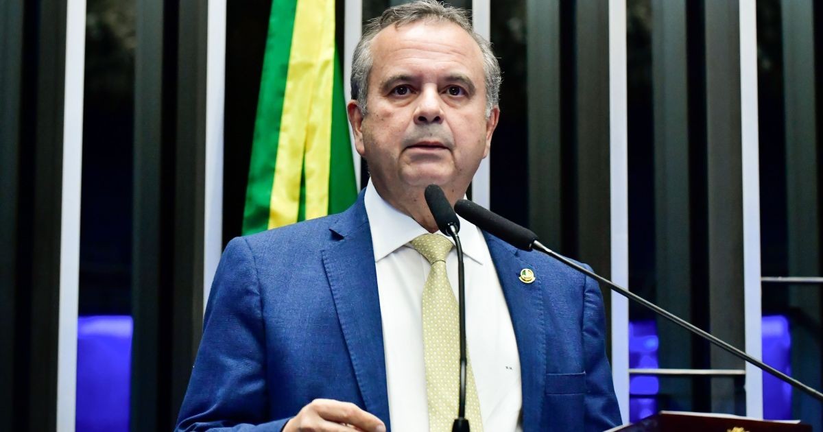 Rogério Marinho é levado a hospital em Brasília após mal-estar
