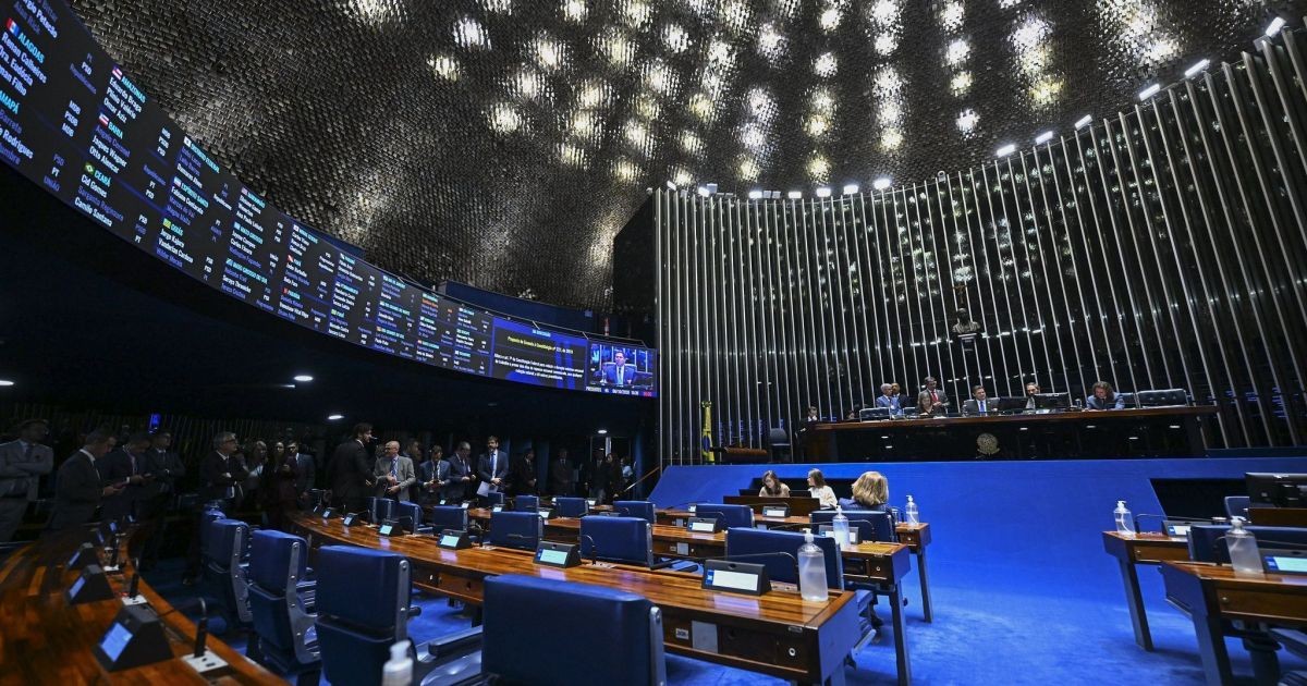 Senado tem hoje segunda sessão de debate sobre fim da escala 6×1
