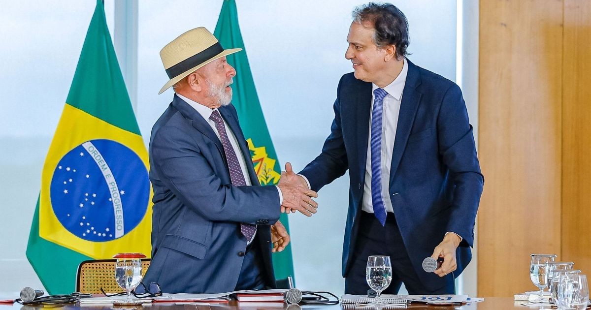 Lula mexe em comando da campanha e Camilo entra na coordenação-geral