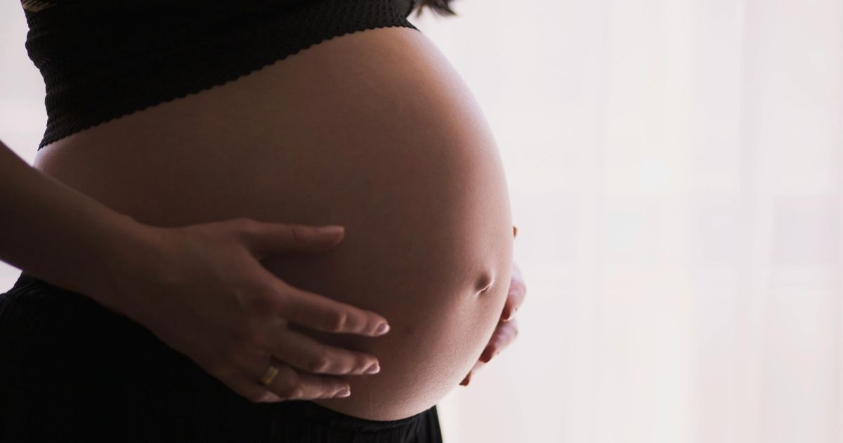 Calor extremo é risco para gestantes, avaliam profissionais da saúde