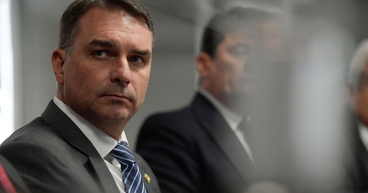 Fim das bets é problema que Congresso tem que debater com calma, diz Flávio