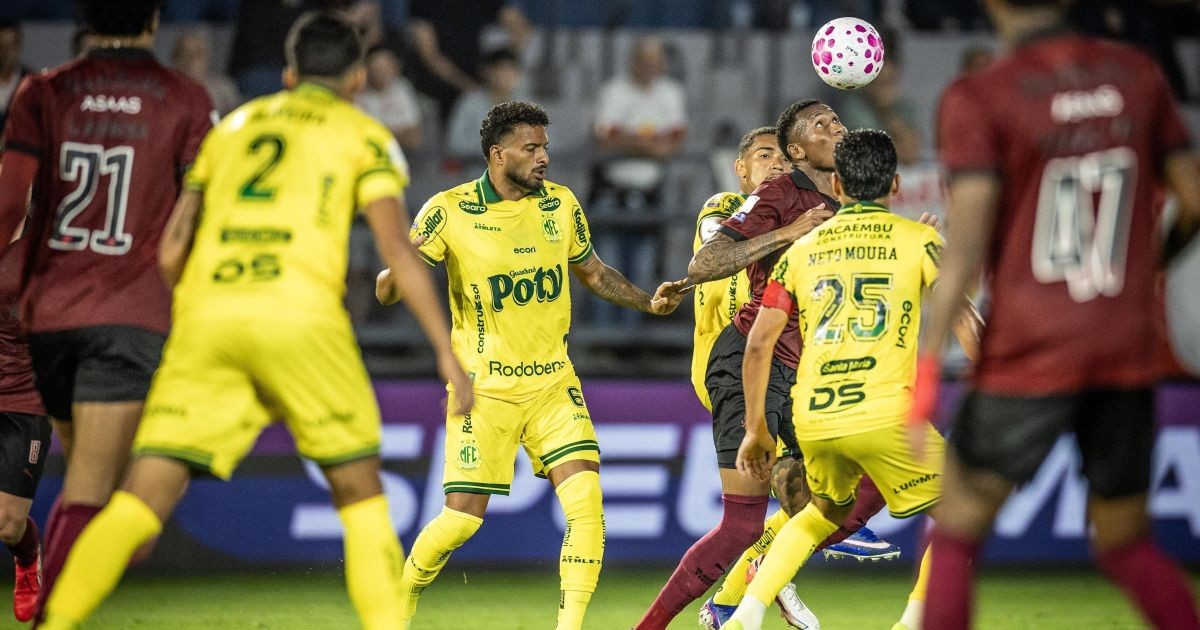Brasileirão: com um a menos, Mirassol busca empate com Red Bull Bragantino