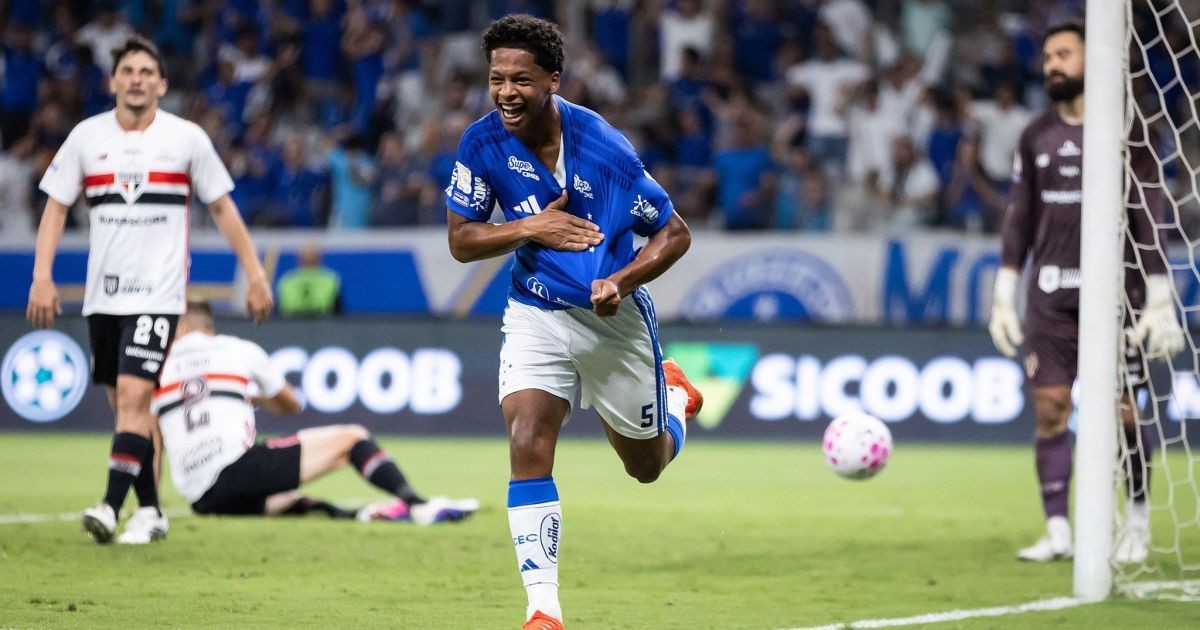 Kaio Jorge marca, Cruzeiro vence o São Paulo e pode terminar a rodada no G4