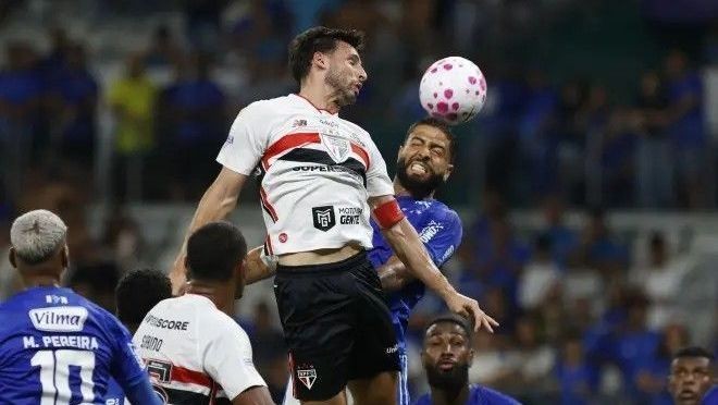 Calleri avalia São Paulo “muito abaixo” em derrota para o Cruzeiro