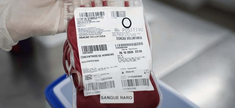Bolsa de sangue raro cruza o país para atender paciente em estado grave