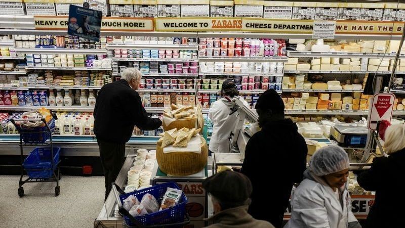 Confiança do consumidor nos EUA cai para 46,3 em outubro
