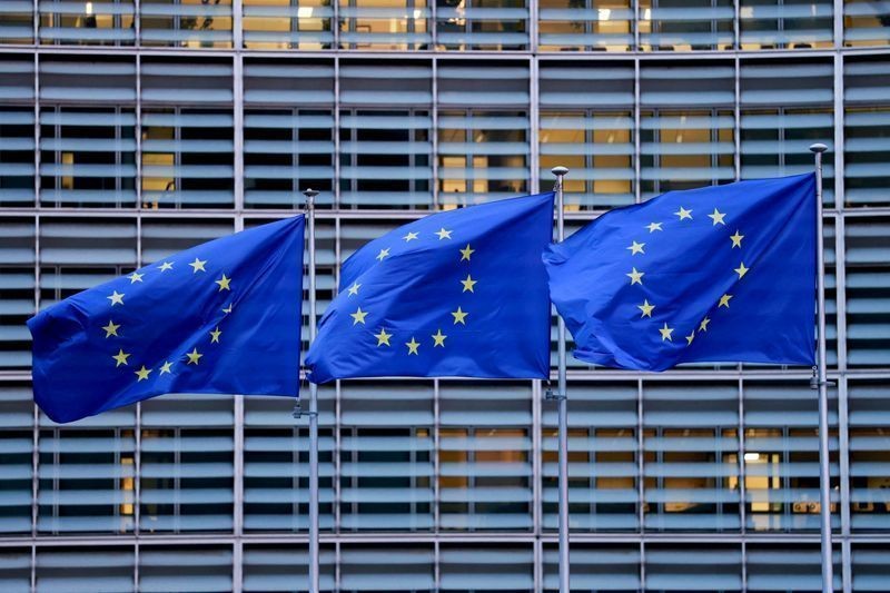 UE afirma que suas regras de IA conseguem conter agentes rebeldes