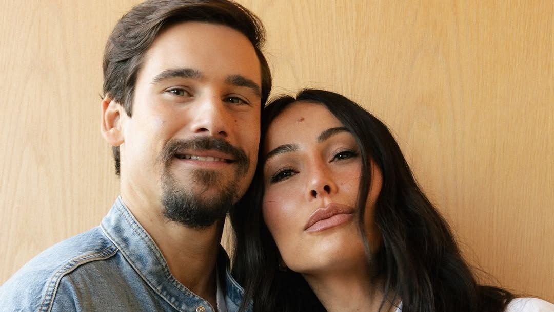 Sabrina e Nicolas Prattes contam que adoção de pet ajudou a atravessar luto