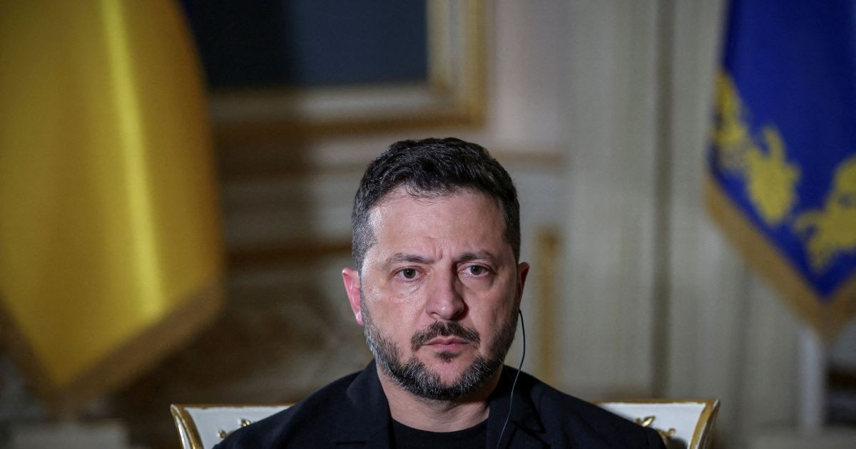 Trump adverte Zelensky e sugere que Ucrânia “encontre novo líder”