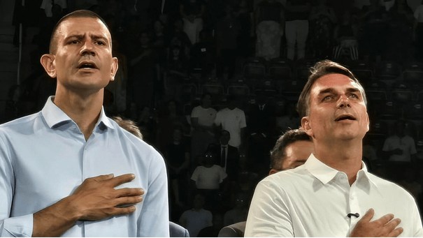 Douglas Ruas vai a centenário da Assembleia de Deus com Flávio no Rio