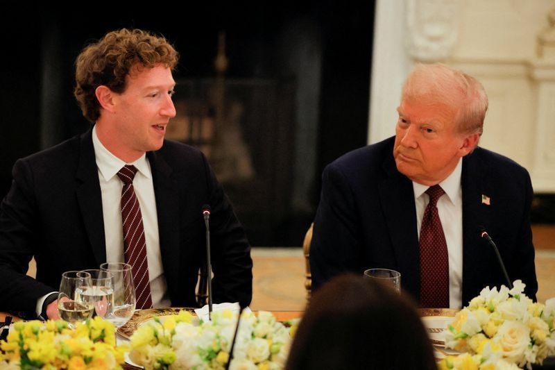 Como Zuckerberg encantou Trump e conseguiu o que queria em relação à IA