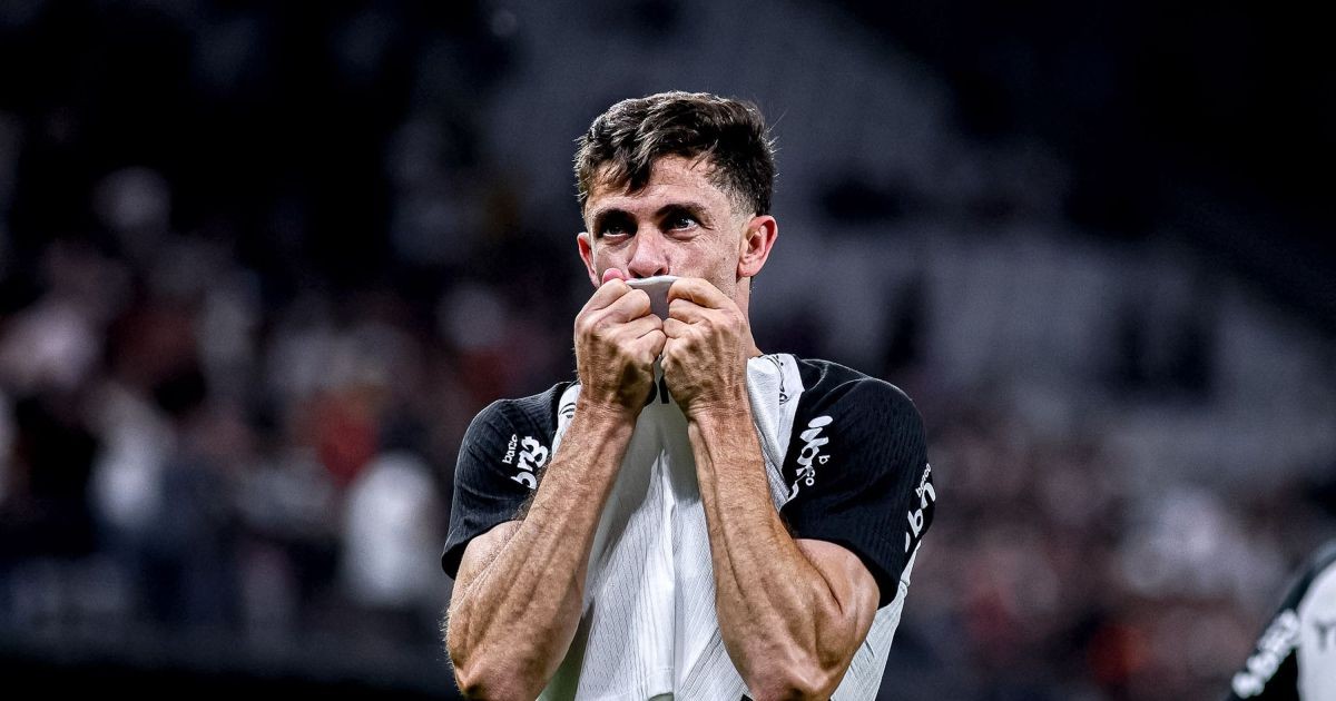 Gabriel Paulista abre o jogo sobre Seedorf no Corinthians: “Nível mundial”