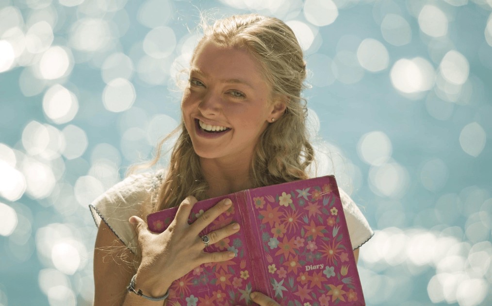 Amanda Seyfried recusa papel em série por excesso de cenas íntimas; entenda