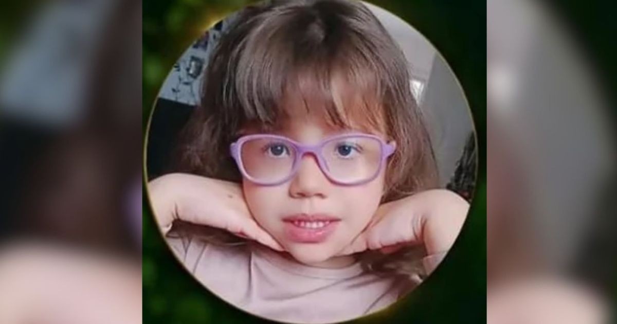 Menina morre após ser atingida por trave de futebol em festa no Paraná