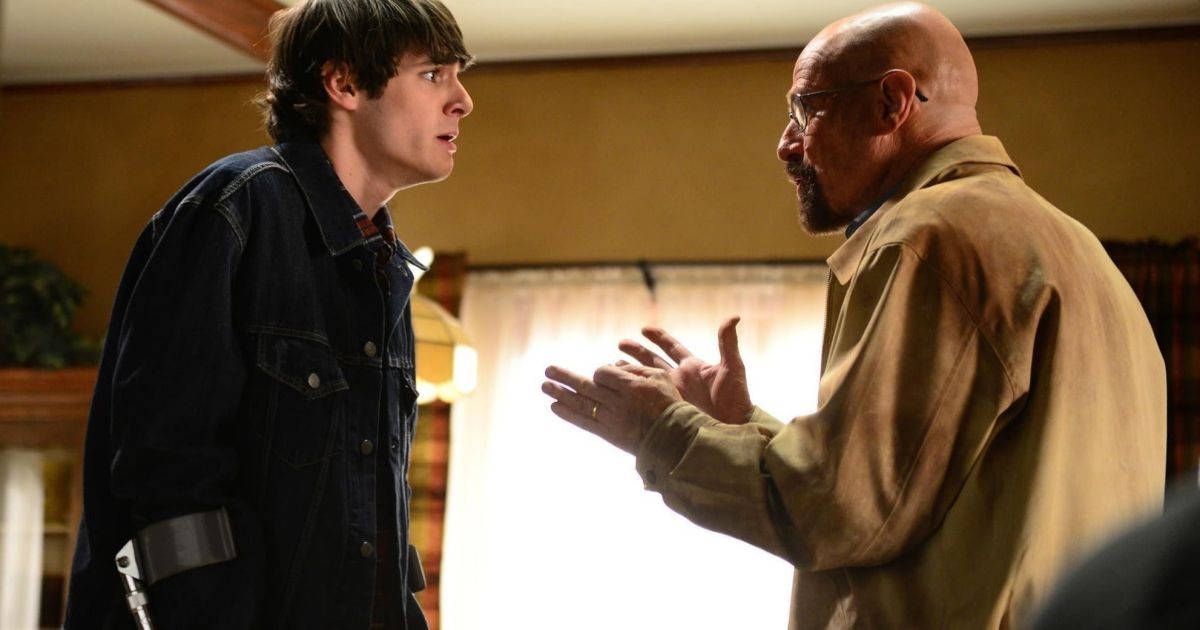 Morre ator que fez Walter White Jr. em “Breaking Bad” aos 34 anos, diz site
