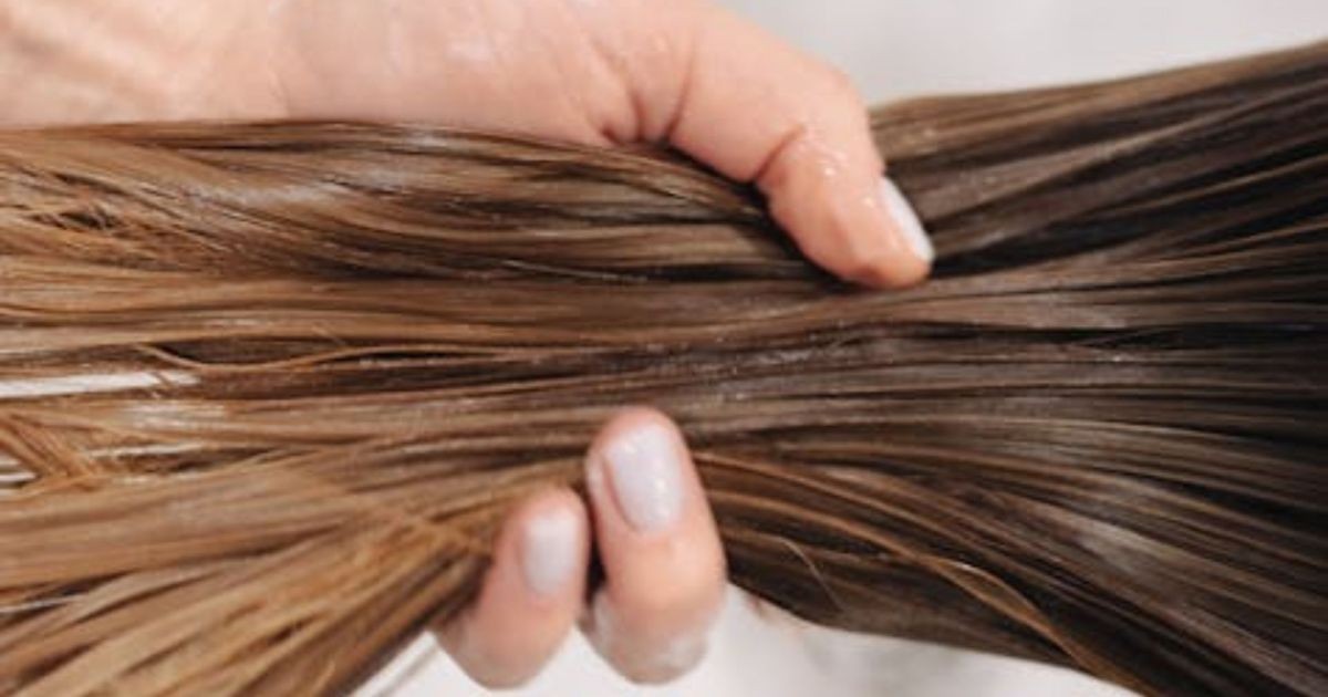Estudo: Canetas emagrecedoras são associadas a alterações em unha e cabelo