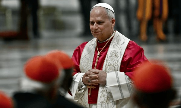 Como fica a agenda de viagens e eventos do papa Leão nos próximos meses?