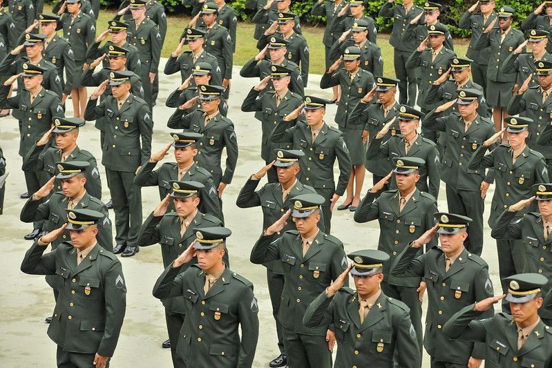Time de Flávio conseguiu superar militarismo da direita, diz especialista