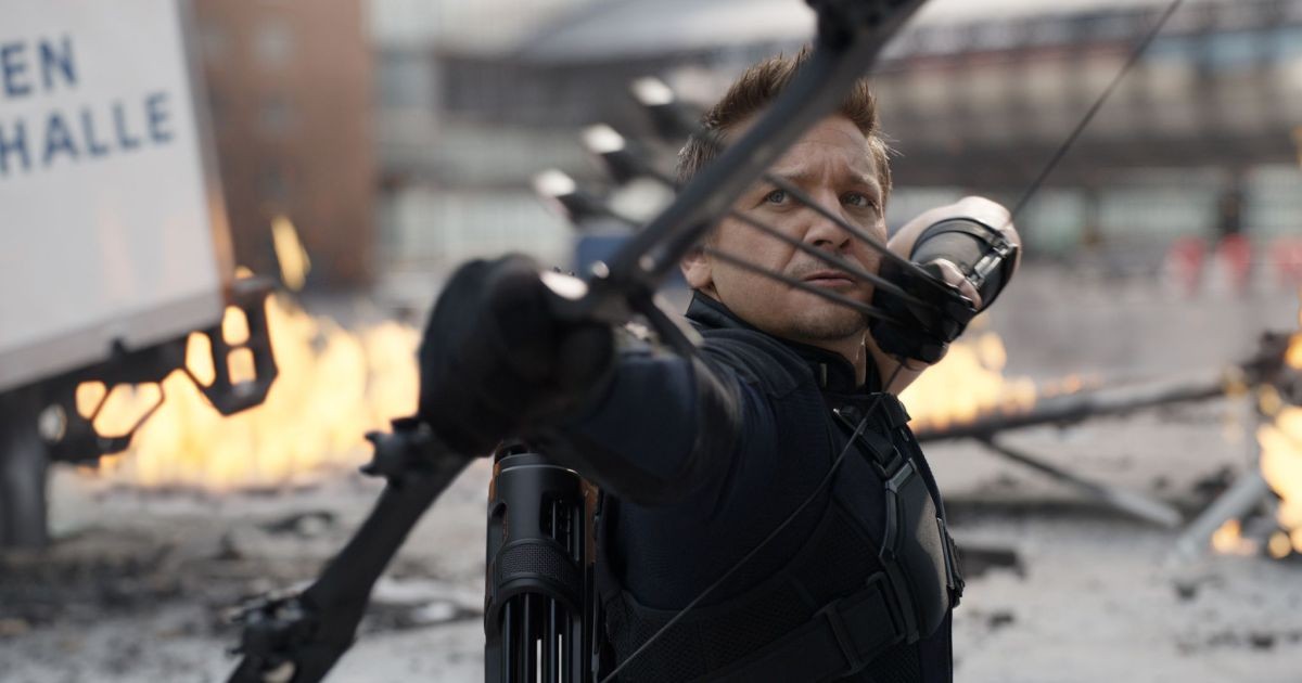 Jeremy Renner nega Gavião Arqueiro em novo “Vingadores”: “Não me ligaram”