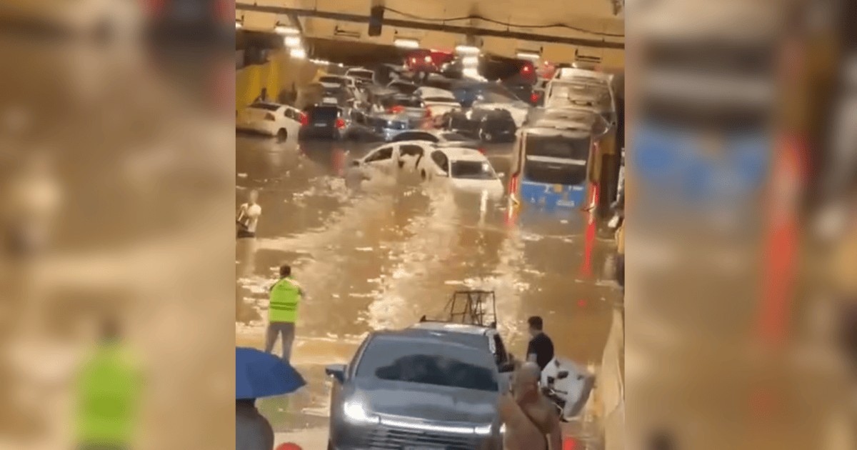 Choveu 11 dias em 40 min e bombas do Anhangabaú não deram conta