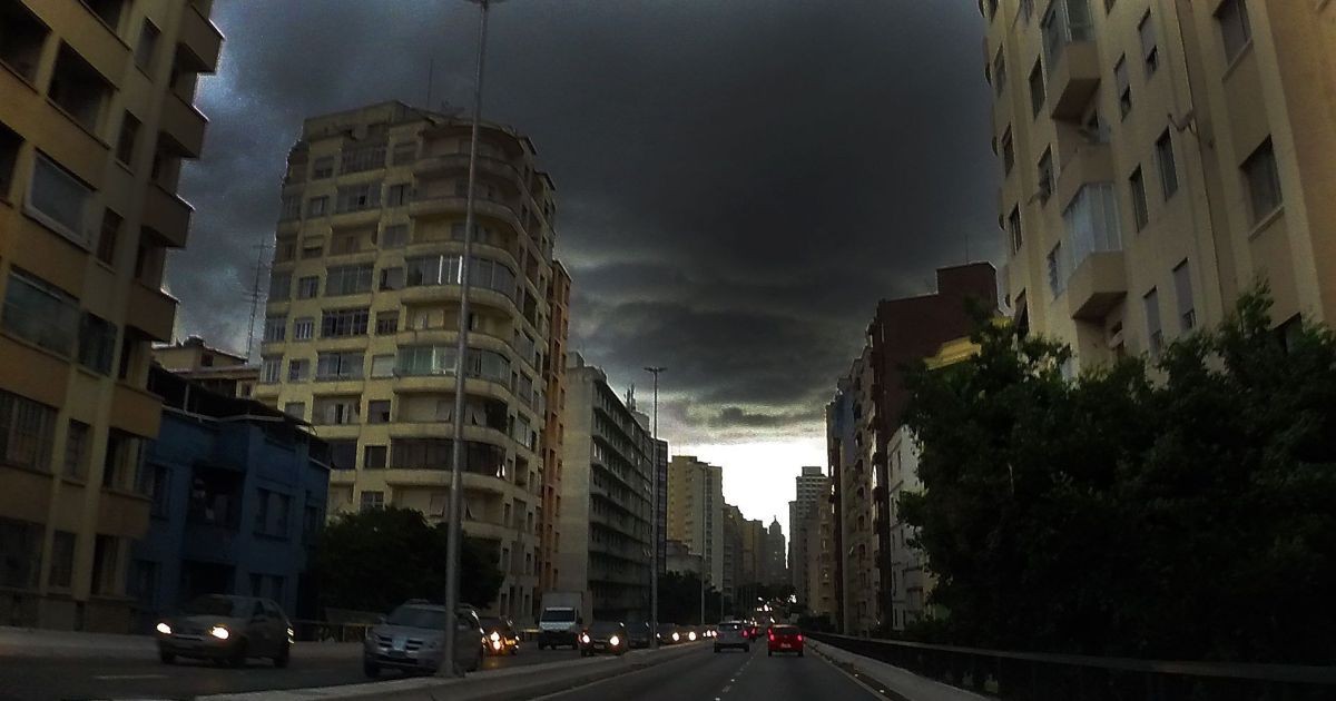 Ciclone extratropical deve manter chuva intensa em SP até o fim da semana