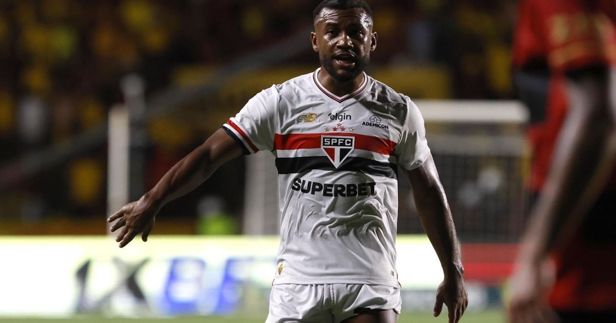 Fora dos planos, São Paulo rescinde contrato com o volante Luan