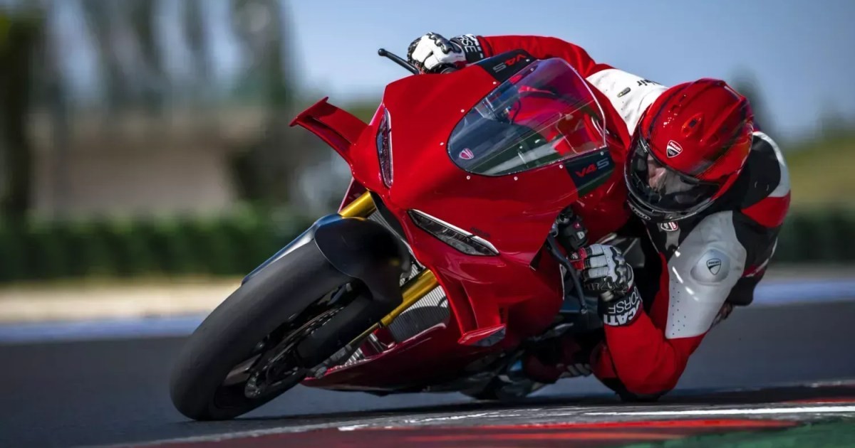 Nova Ducati Panigale V4 2027 ganha 2 cv e é 0,4 s mais rápida por volta