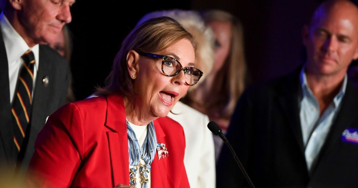 Senadora Republicana diverge de Trump sobre sanções contra a Rússia