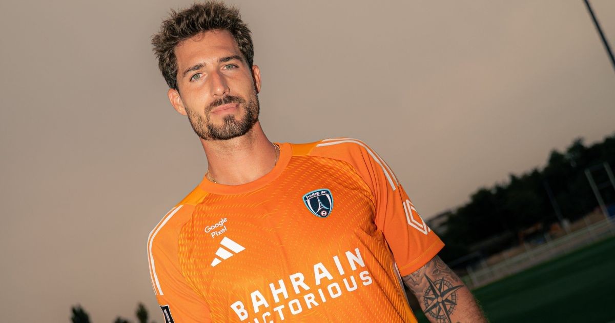Goleiro do Paris FC, Trapp fala português e é noivo de modelo brasileira
