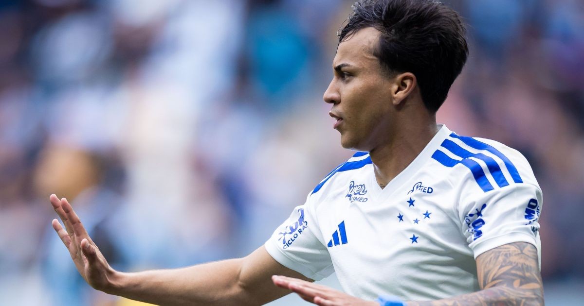 Kaio Jorge marca três, e Cruzeiro vence o Grêmio de virada no Brasileirão