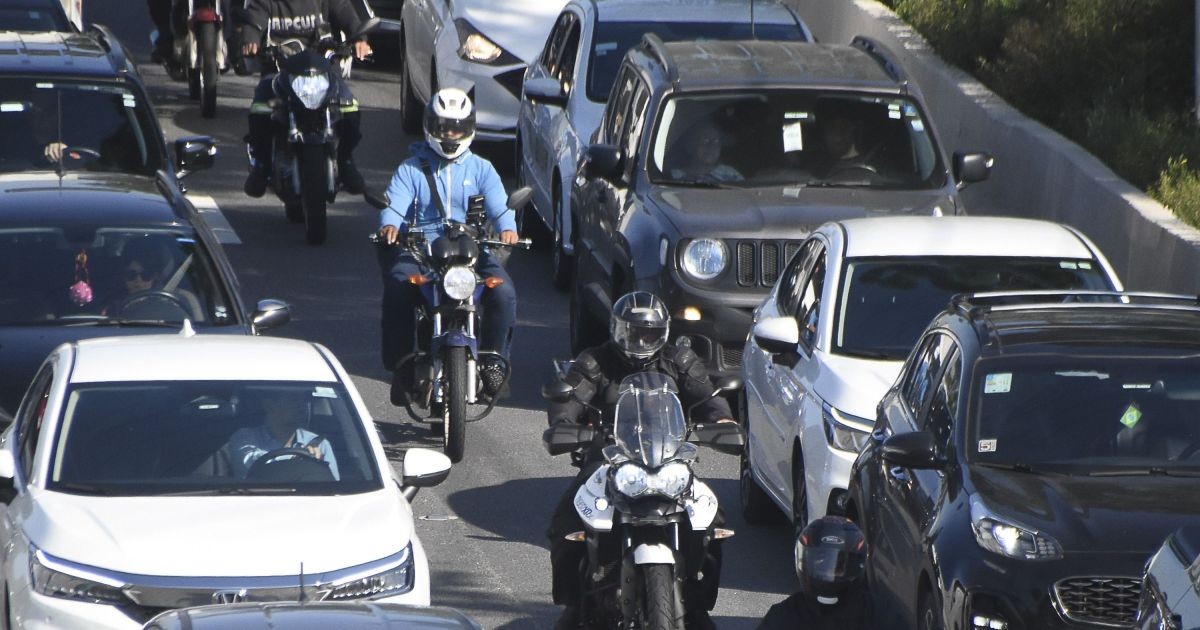 Mortes de motociclistas aumentam 41% na capital paulista em 11 anos